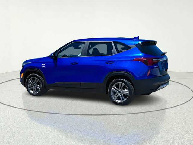 Certified 2023 Kia Seltos LX AWD/4WD image 3