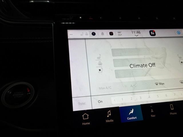Used 2023 Jeep Grand Cherokee Limited w/ Luxury Tech Group II AWD/4WD image 15