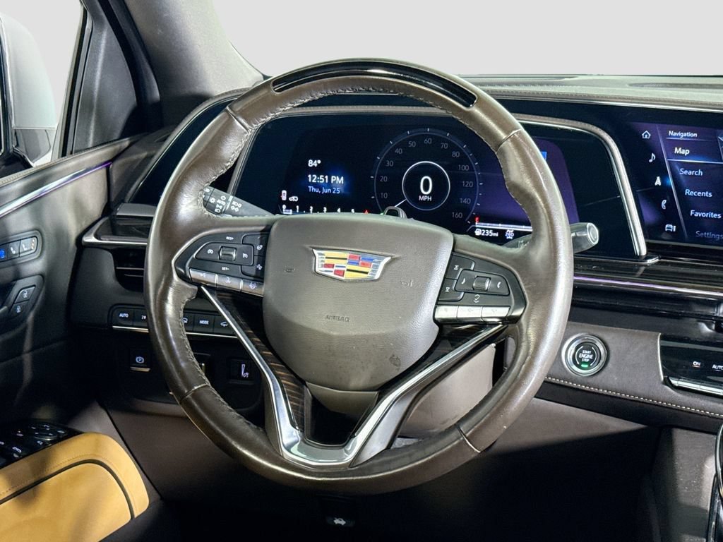 Used 2023 Cadillac Escalade ESV Premium Luxury w/ Performance Package AWD/4WD image 10