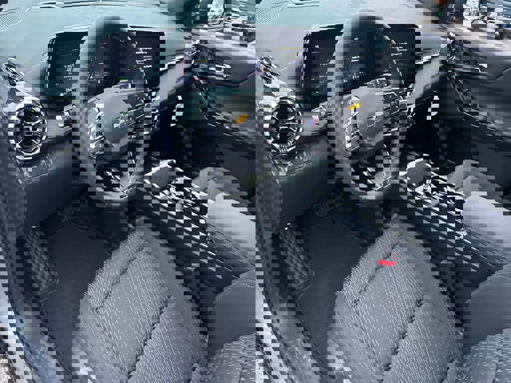 New 2026 Chevrolet Equinox LT w/ Safety and Technology Package image 15