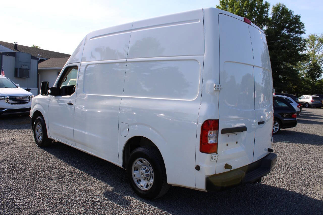 Used 2019 Nissan NV 2500 SV RWD image 9