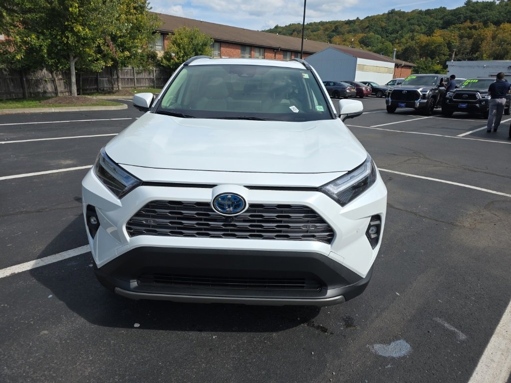 Used 2024 Toyota RAV4 Limited image 4
