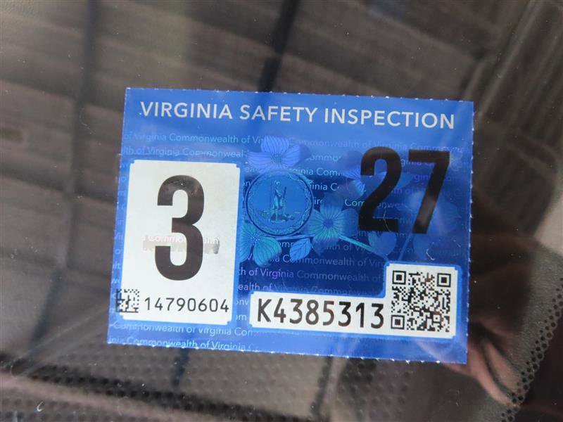 Used 2017 Chevrolet Camaro SS image 31