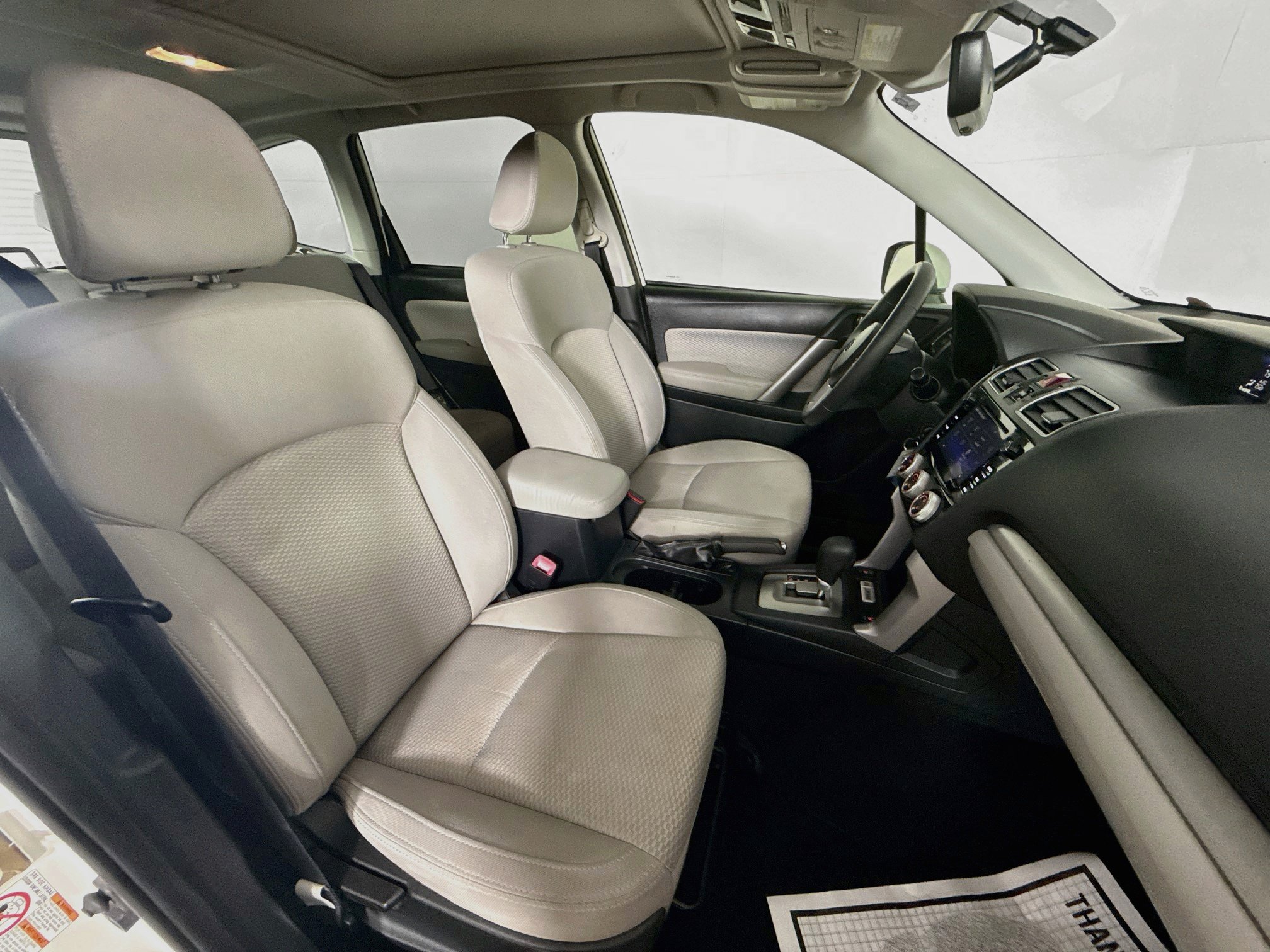 Used 2017 Subaru Forester 2.5i Premium AWD/4WD image 35