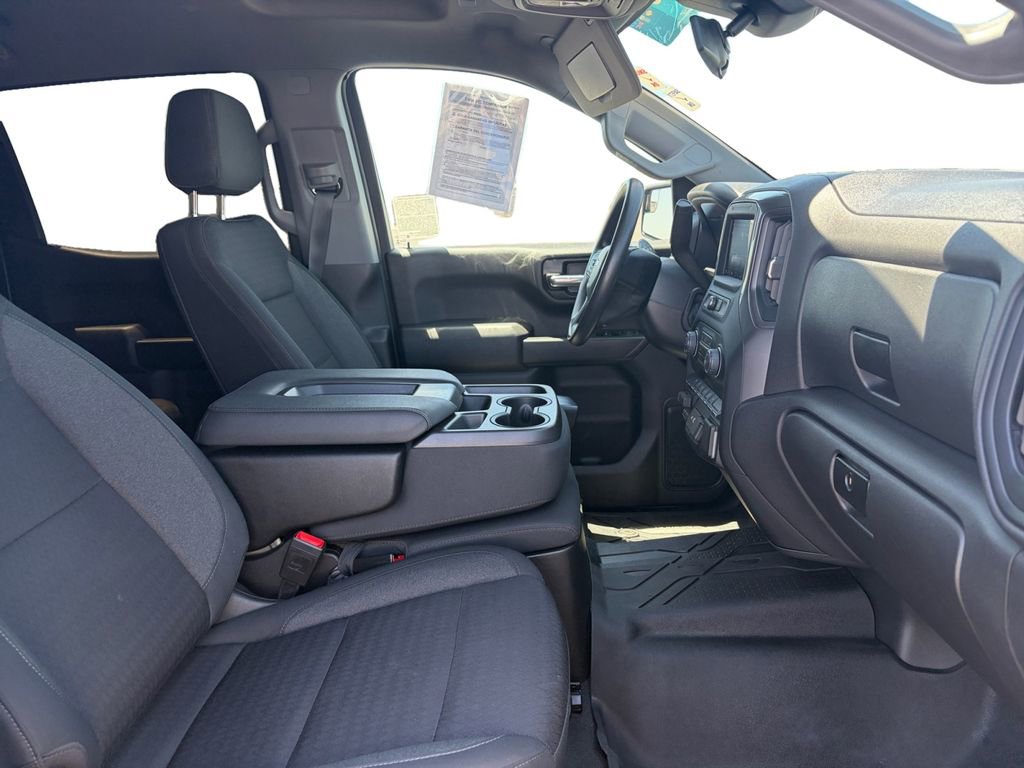 Certified 2023 Chevrolet Silverado 1500 Custom RWD image 17