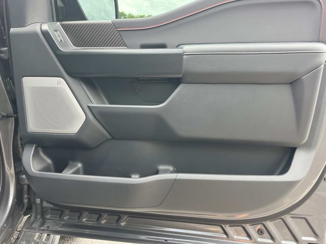 Used 2025 Ford F150 Raptor AWD/4WD image 28
