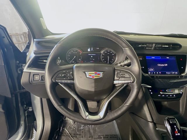 Used 2024 Cadillac XT6 Premium Luxury FWD image 16