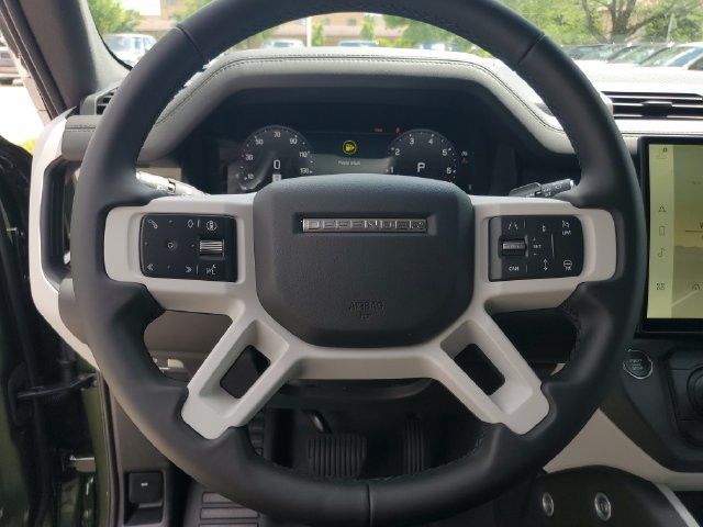New 2026 Land Rover Defender 110 X-Dynamic SE AWD/4WD image 20