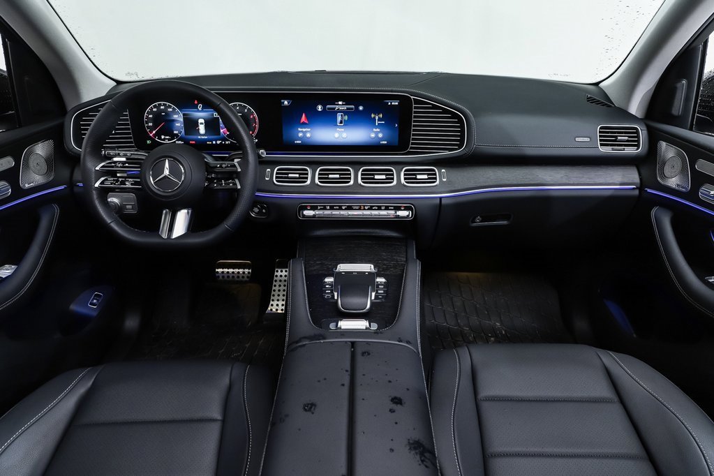 New 2026 Mercedes-Benz GLS 450 4MATIC image 7