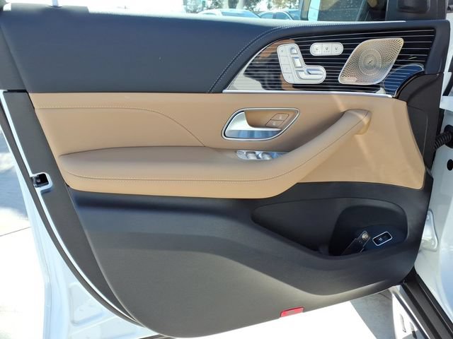 New 2026 Mercedes-Benz GLS 450 4MATIC image 12