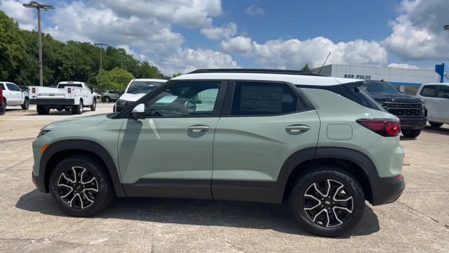 Used 2025 Chevrolet TrailBlazer ACTIV w/ Convenience Package FWD image 6