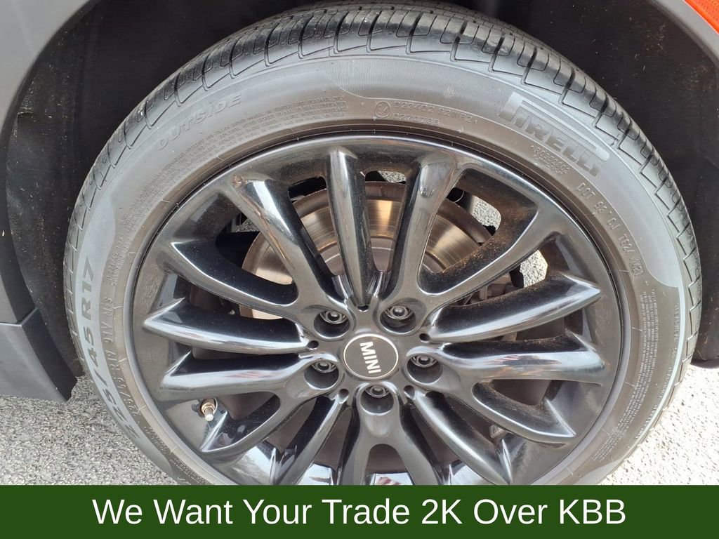 Used 2022 MINI Cooper Clubman S w/ Premium Package image 23