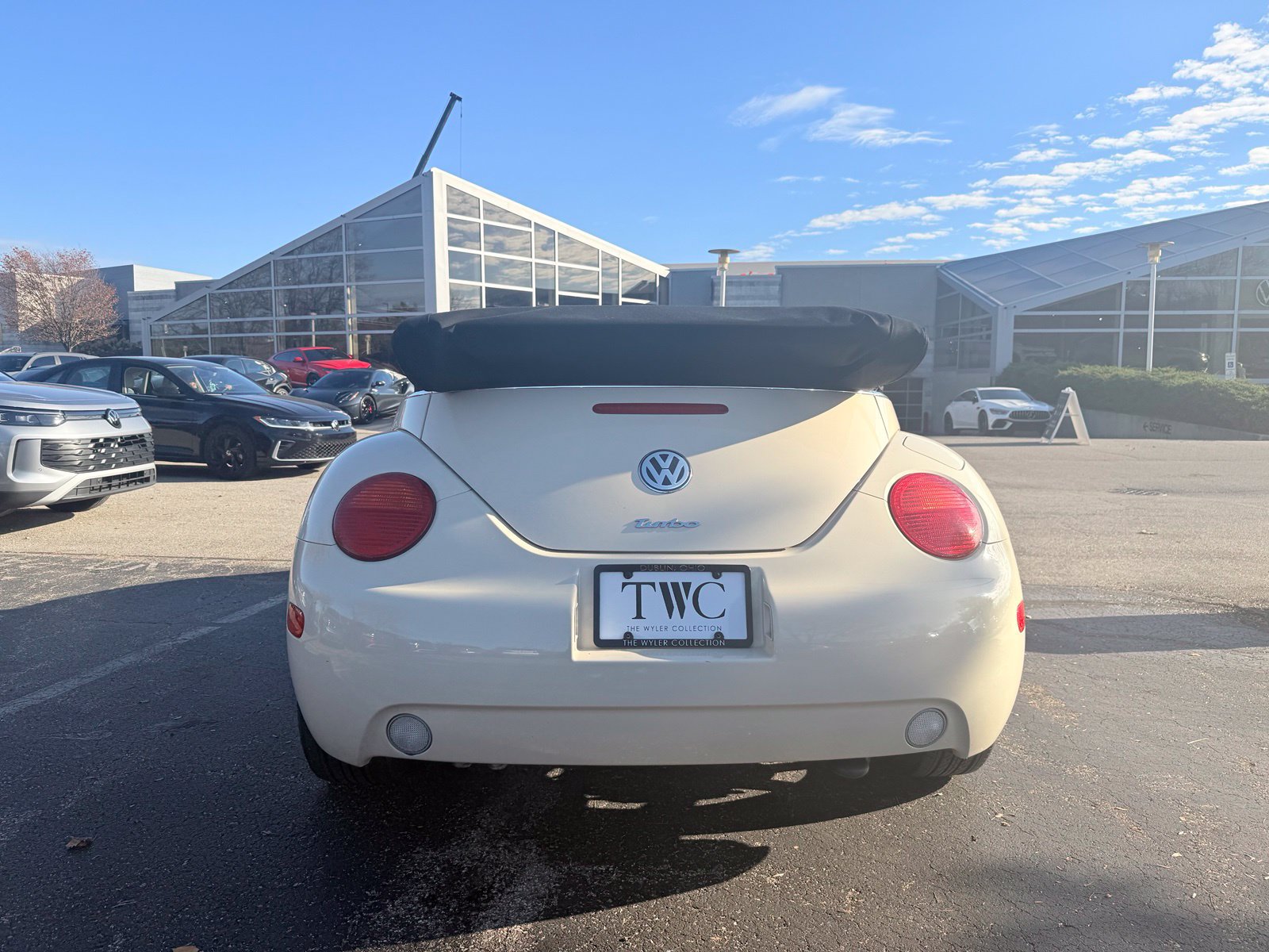 Used 2005 Volkswagen Beetle GLS FWD image 5