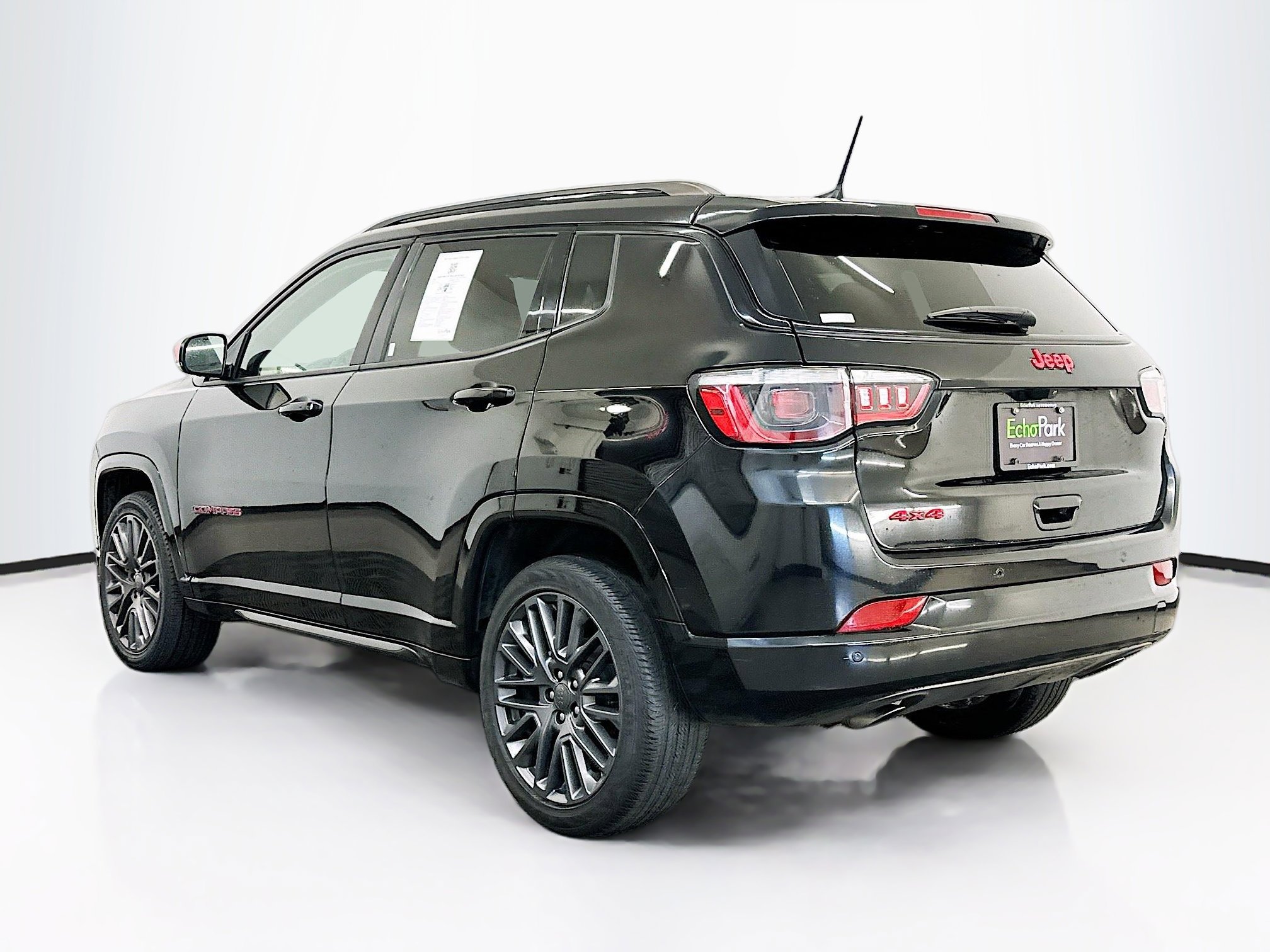 Used 2023 Jeep Compass Limited image 5