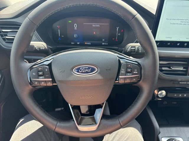 New 2025 Ford Escape SE w/ Class II Trailer Tow Package image 16