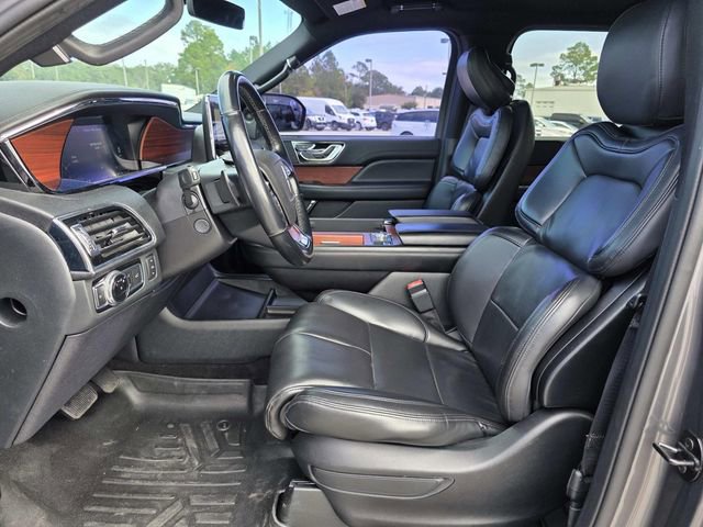 Used 2021 Lincoln Navigator 2WD image 8