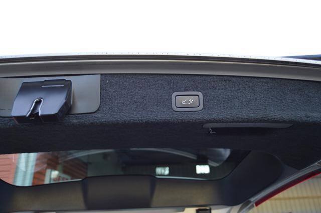 Used 2016 Volvo XC70 T5 Premier w/ Proximity Package FWD image 43