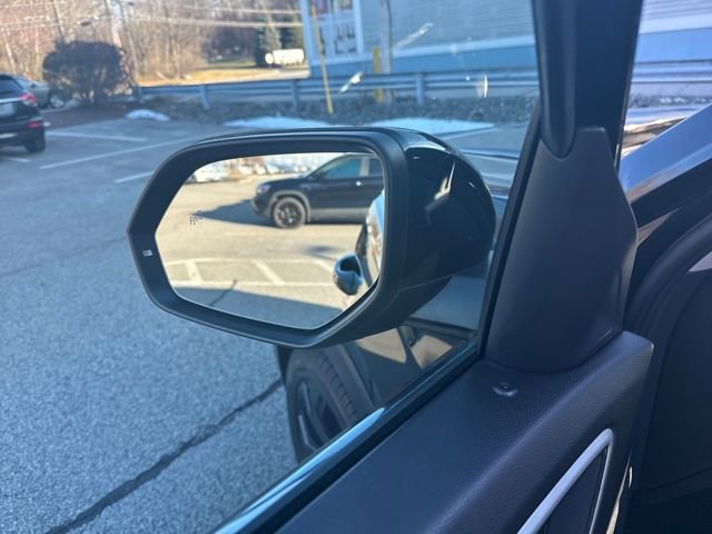 Certified 2022 Volkswagen Atlas SE w/ Black Wheel Package image 15