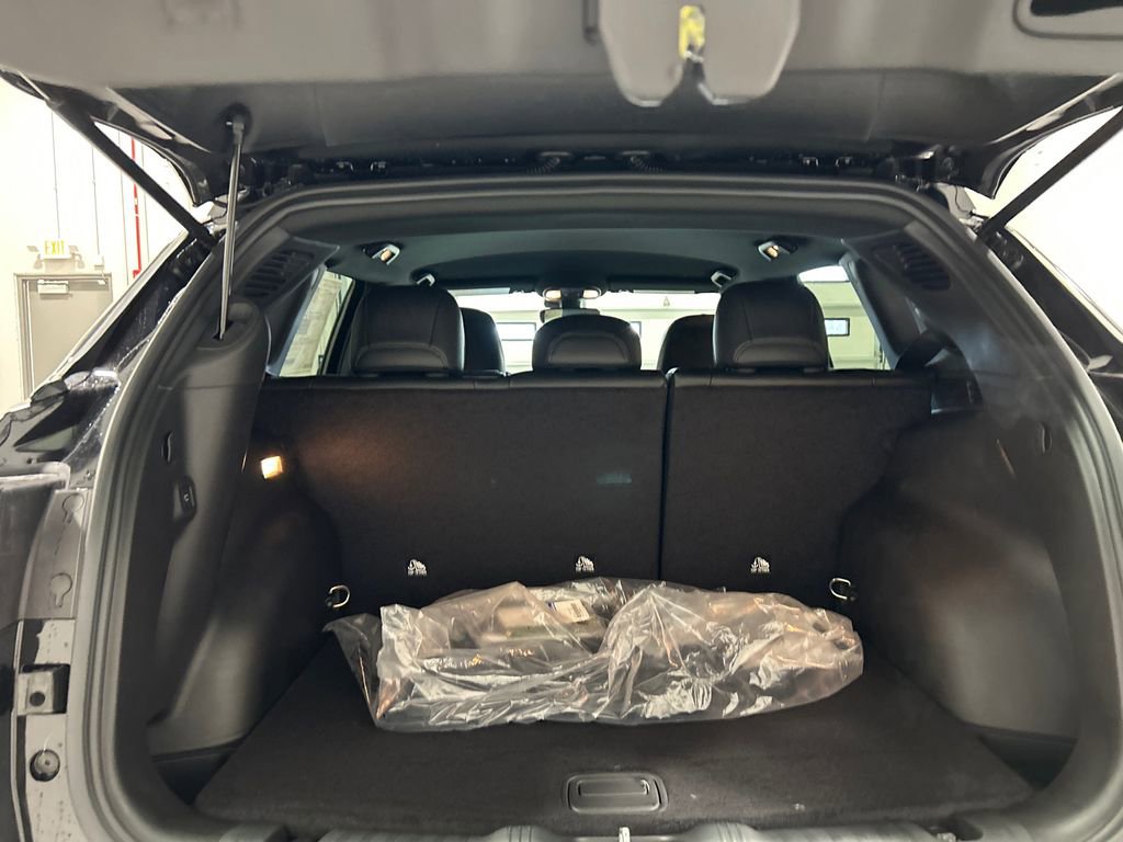 New 2026 Jeep Compass Latitude image 33