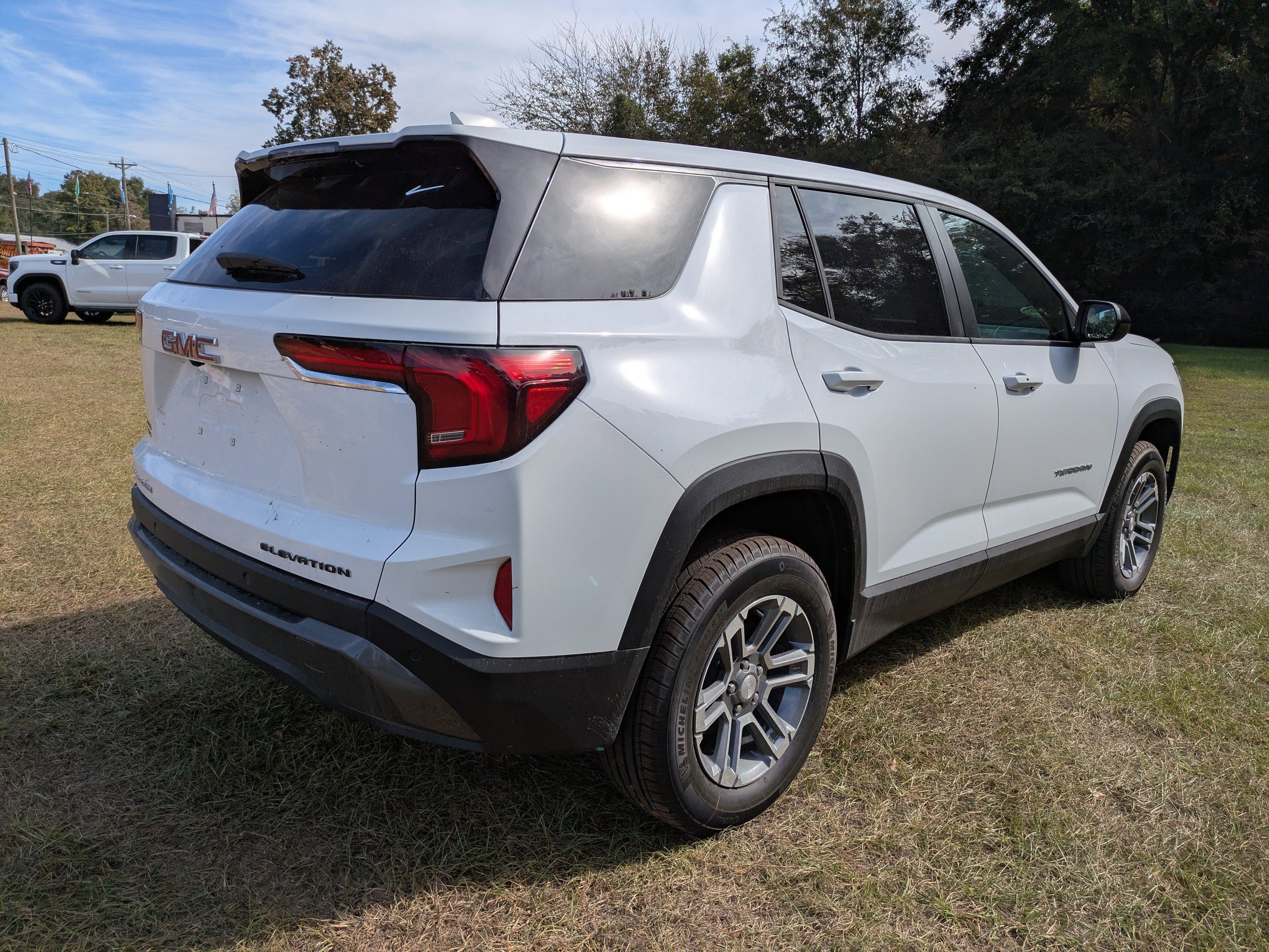 New 2026 GMC Terrain Elevation image 4