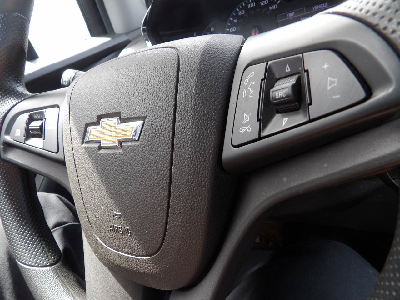 Used 2019 Chevrolet Trax LS w/ Tint and Cruise Package AWD/4WD image 15