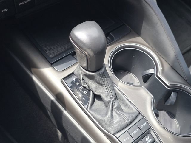 Used 2022 Toyota Camry SE FWD image 29