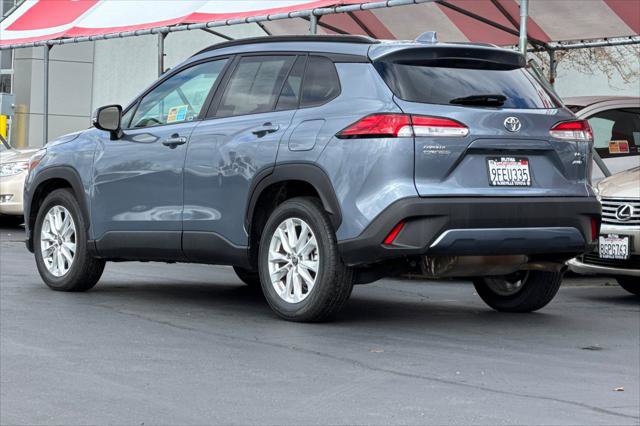 Certified 2023 Toyota Corolla Cross LE AWD/4WD image 7