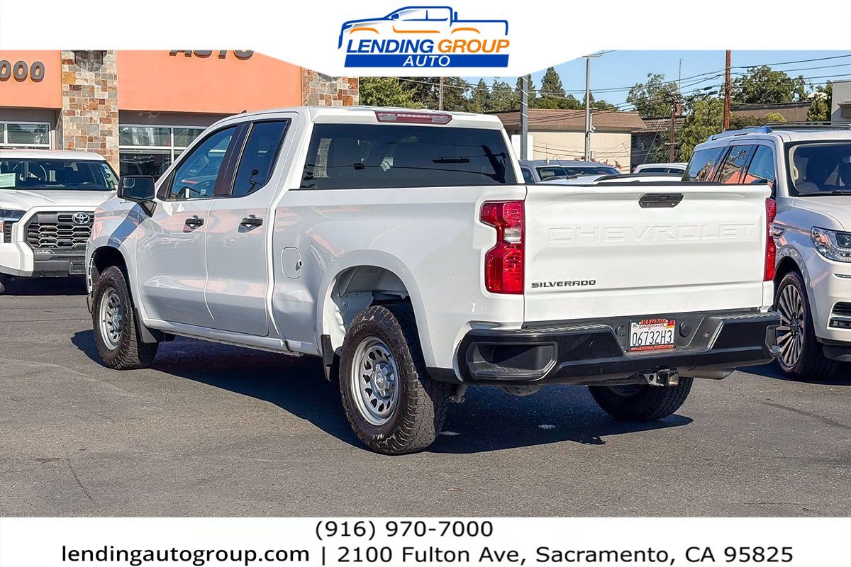 Used 2021 Chevrolet Silverado 1500 W/T w/ WT Convenience Package RWD image 2