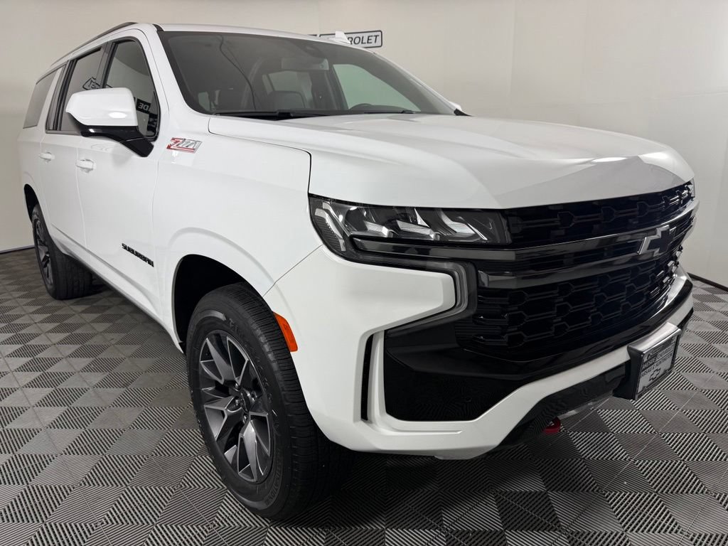 Used 2022 Chevrolet Suburban Z71 AWD/4WD image 8