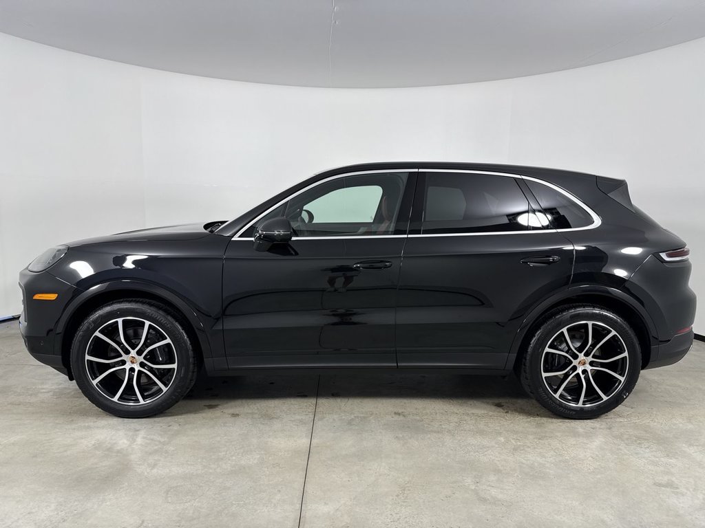 New 2026 Porsche Cayenne AWD/4WD image 2