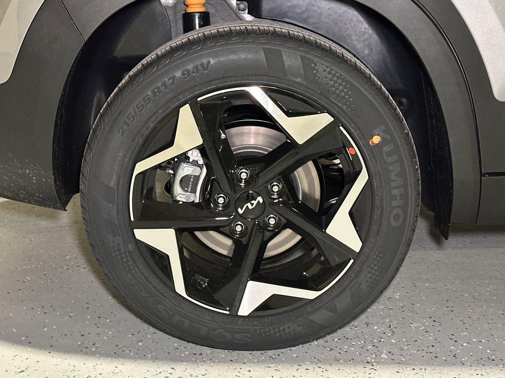 New 2026 Kia Seltos S image 7