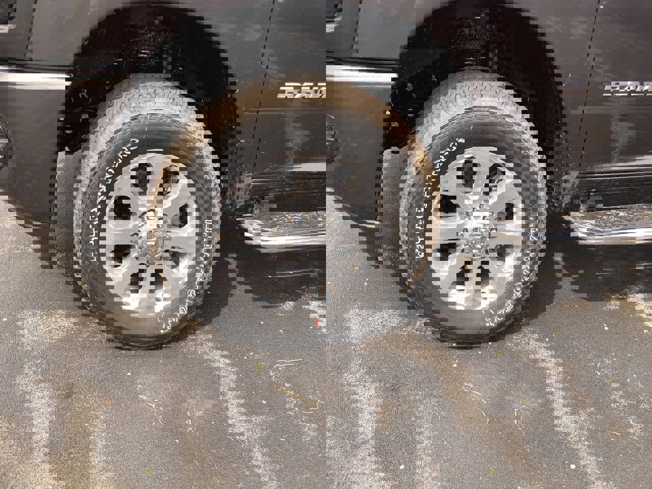 New 2026 RAM 2500 Laramie w/ Sport Appearance Package image 10