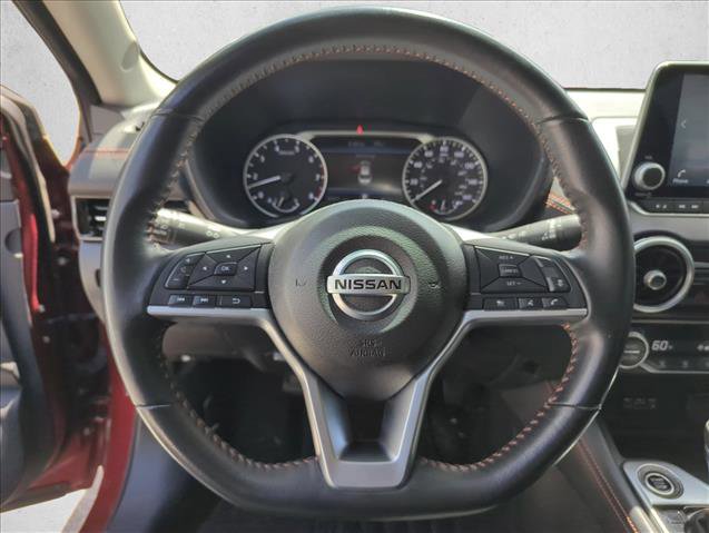 Used 2022 Nissan Sentra SR FWD image 12