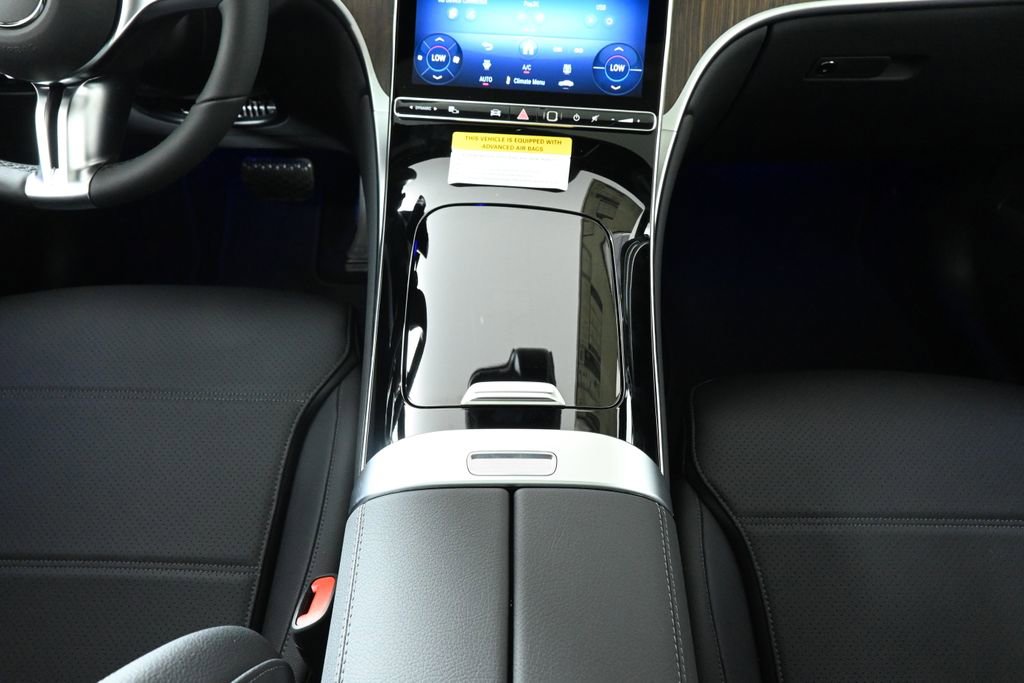 Certified 2025 Mercedes-Benz GLC 300 4MATIC image 18