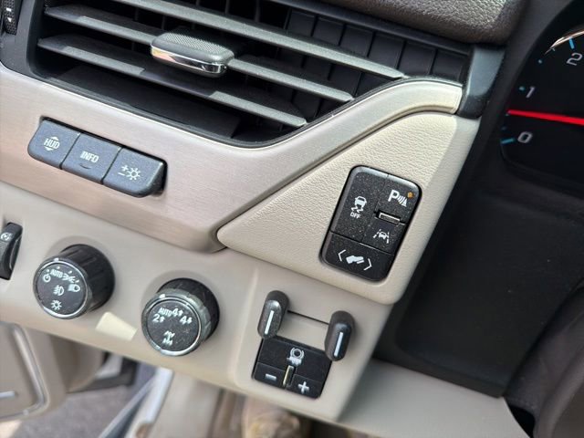 Used 2020 GMC Yukon Denali w/ Open Road Package AWD/4WD image 34