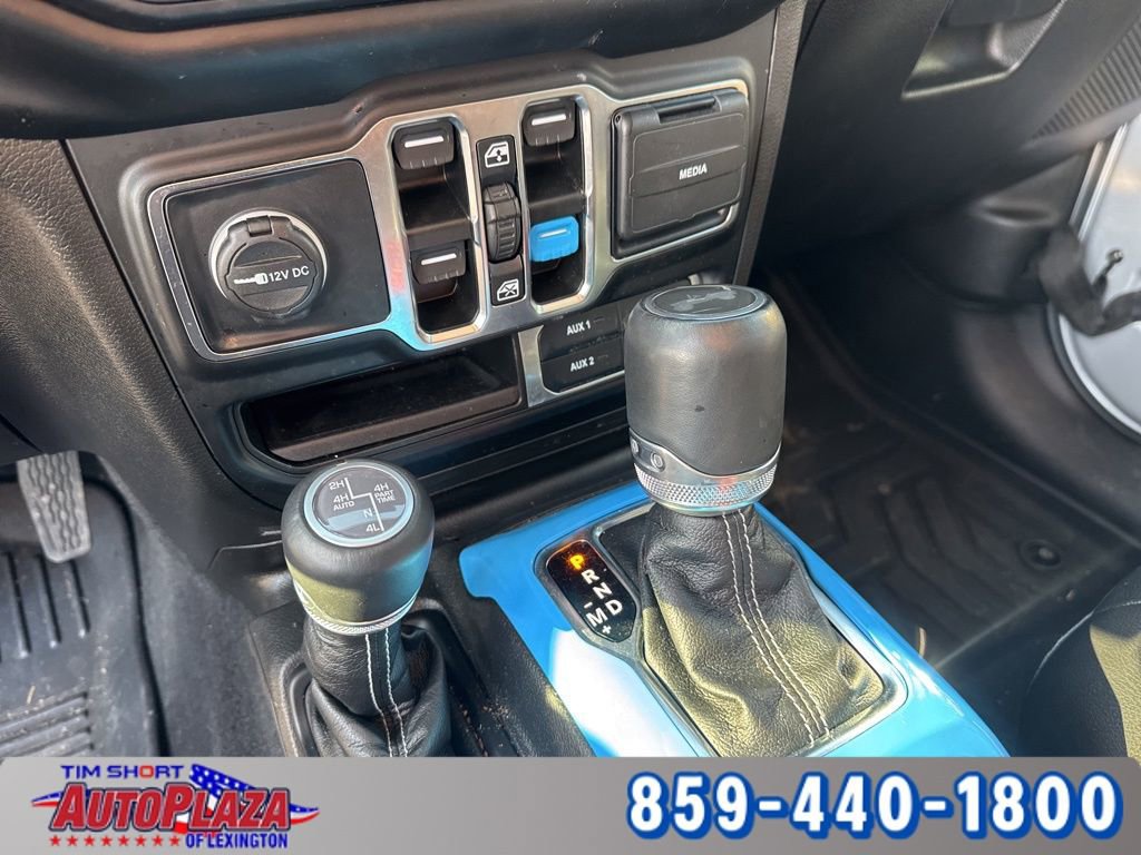 Used 2023 Jeep Wrangler Unlimited Sahara w/ Cold Weather Group image 13