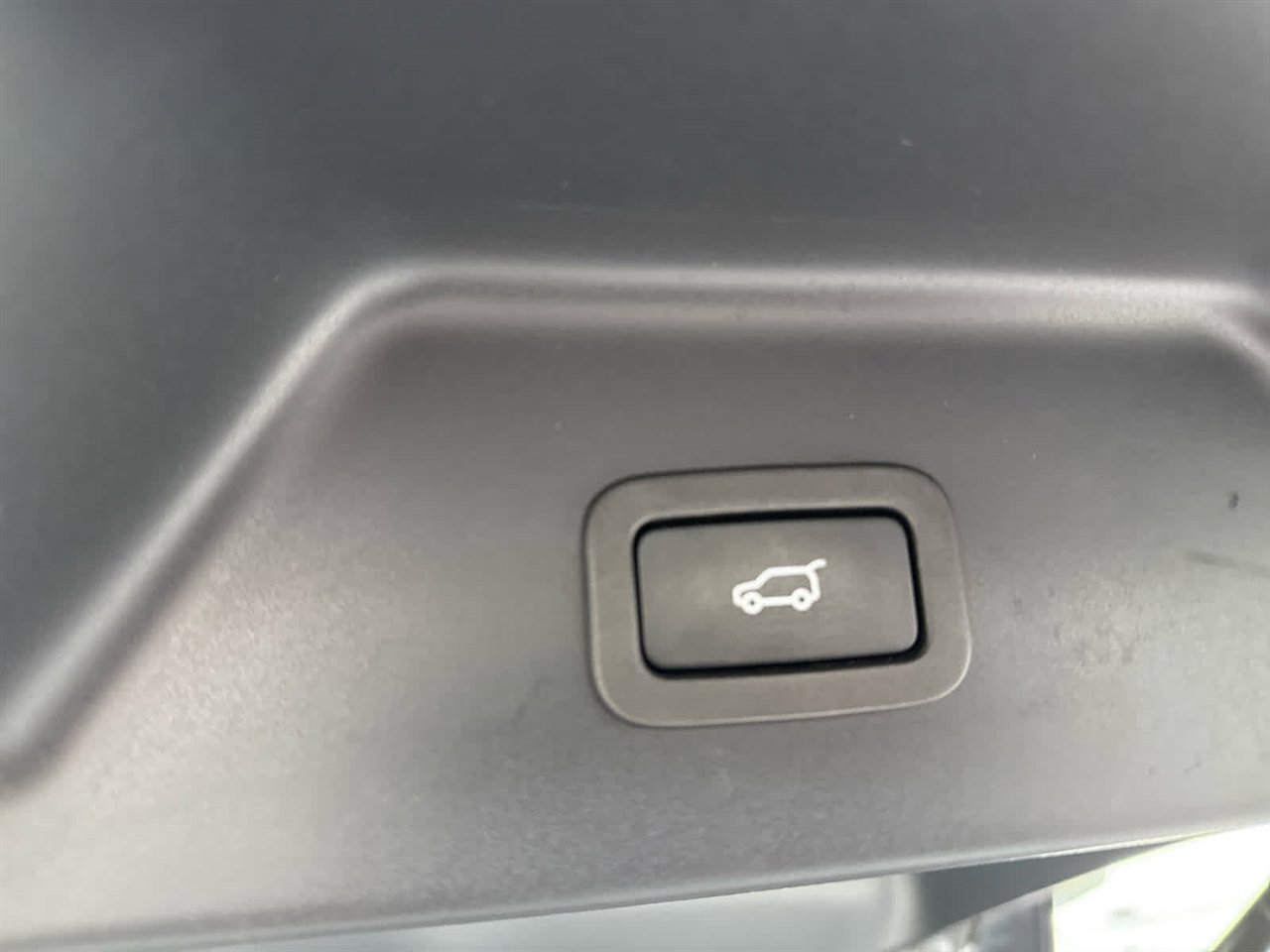 Used 2022 Land Rover Range Rover Westminster Edition image 32