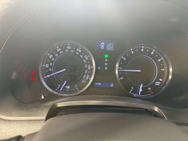 Used 2012 Lexus IS 250C w/ Luxury Pkg RWD image 18