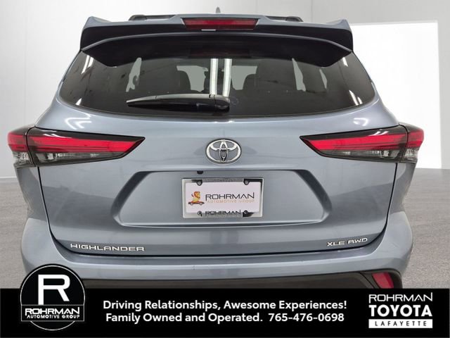 Used 2022 Toyota Highlander XLE image 5