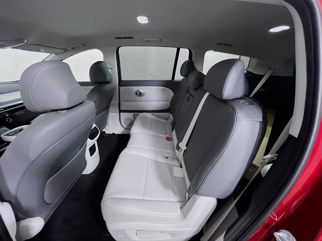 New 2026 Hyundai Ioniq 9 SEL image 25