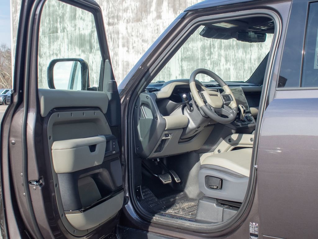 New 2026 Land Rover Defender 110 image 10