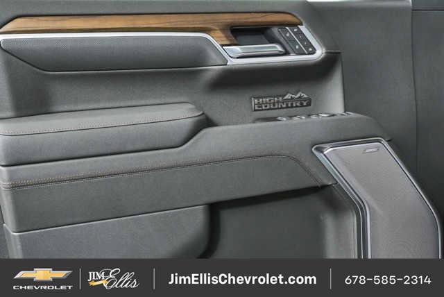 New 2026 Chevrolet Silverado 1500 High Country AWD/4WD image 7
