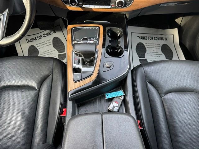 Used 2017 Audi Q7 3.0T Premium Plus image 21