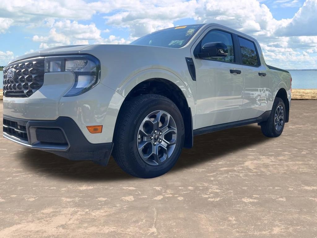 Used 2025 Ford Maverick XLT w/ XLT Luxury Package image 10