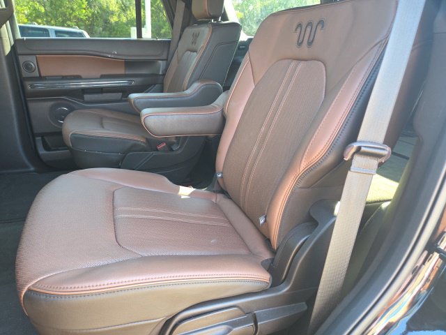 Used 2022 Ford Expedition King Ranch RWD image 7