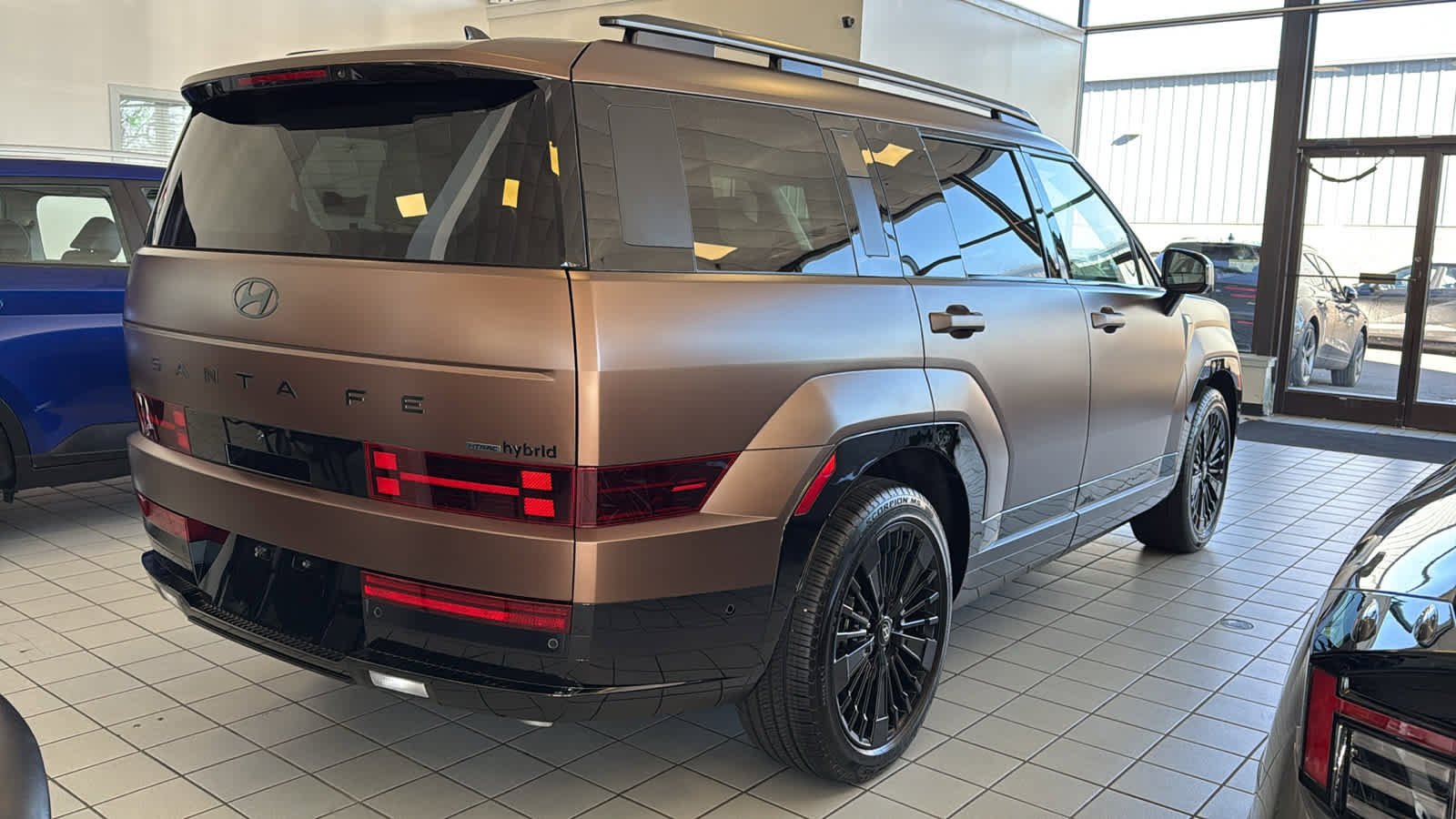Used 2024 Hyundai Santa Fe Calligraphy image 2