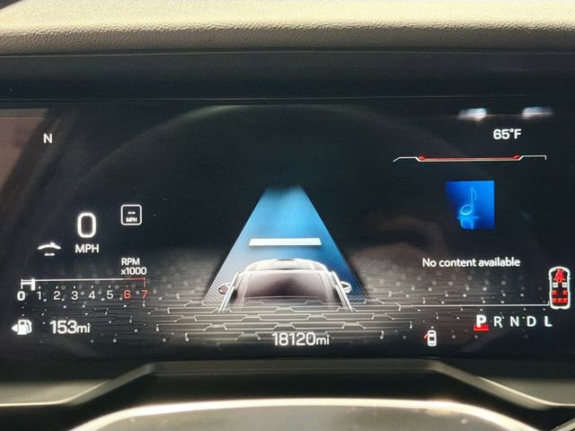 Used 2024 GMC Acadia Elevation image 11