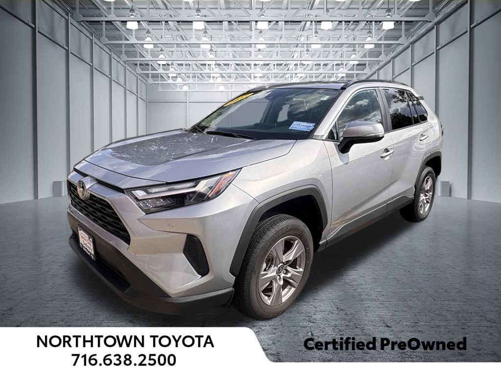 Used 2025 Toyota RAV4 XLE w/ Weather Package AWD/4WD video 1