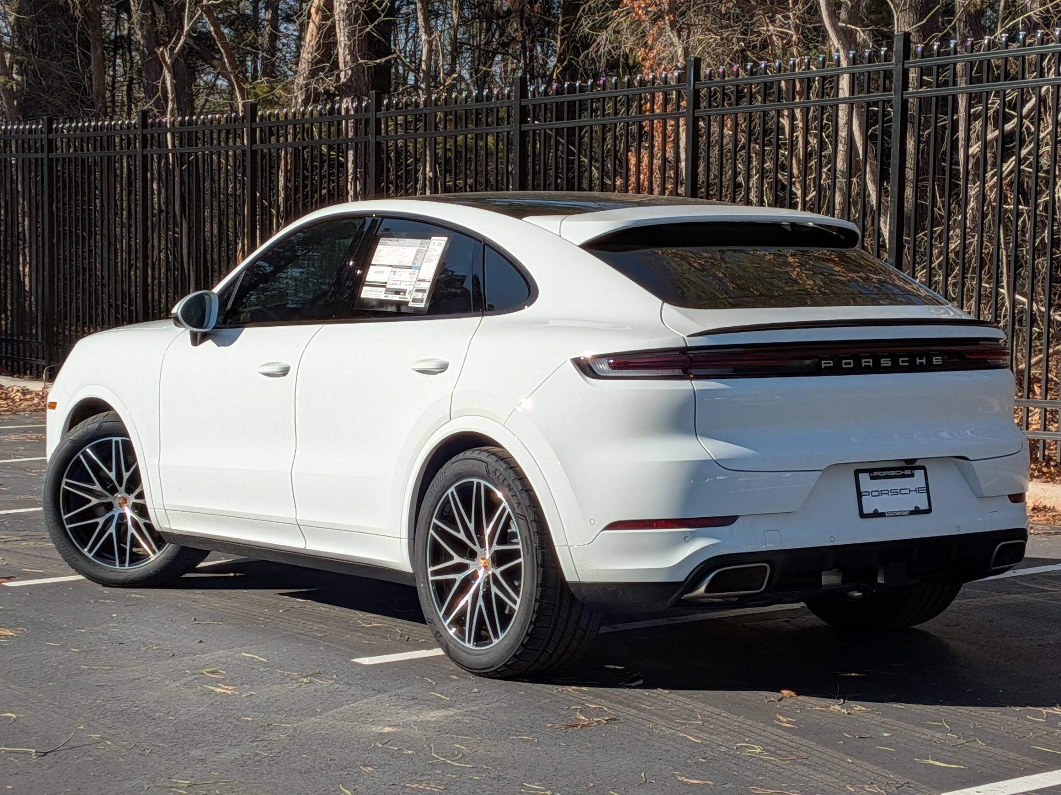 New 2026 Porsche Cayenne Coupe AWD/4WD image 3