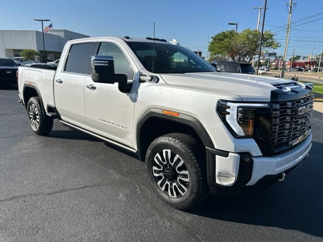 Used 2025 GMC Sierra 2500 Denali Ultimate AWD/4WD image 4